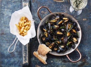 Mussels and french fries