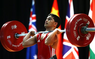 barbell sumo squat