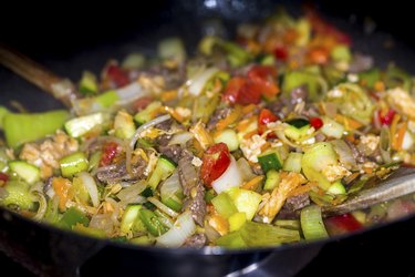 Wok meat and vegetables