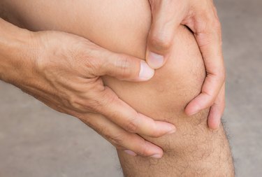 man with knee pain