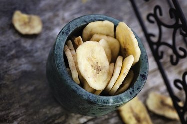 Dried banana fruit