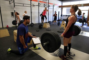 Deadlift Weightlifting / Powerlifting / Crossfit Necklace —