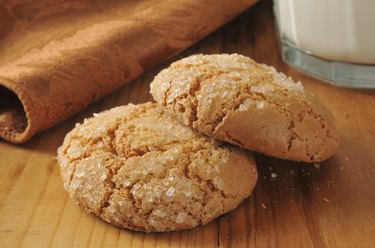 Almond ginger cookies