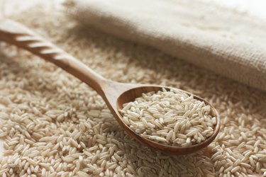 Brown uncut rice