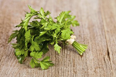 bunch of fresh parsley