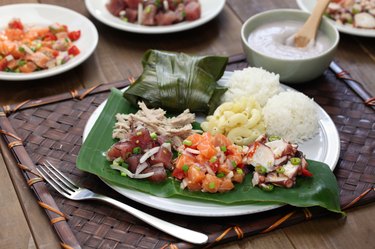 hawaiian traditional plate lunch