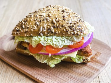 Triangle wholewheat-bun hamburger