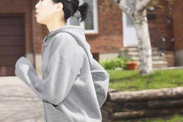 Does Wearing a Sweatshirt While Running Burn More Calories?