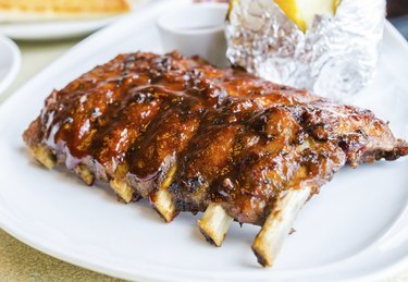 barbecue pork spareribs