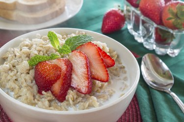 hot bowl of oat meal