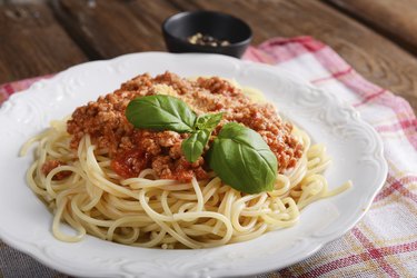 How to Fix Burned Spaghetti Sauce | livestrong