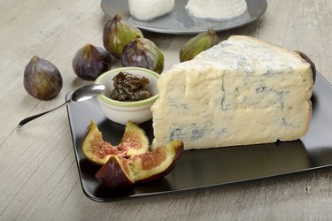 Italian cheese served with fig and jam