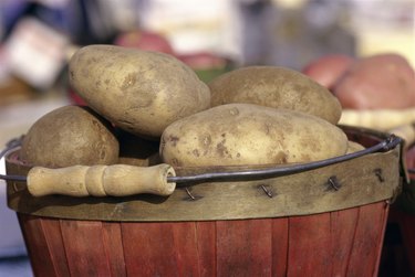 Difference Between Red & White Potatoes