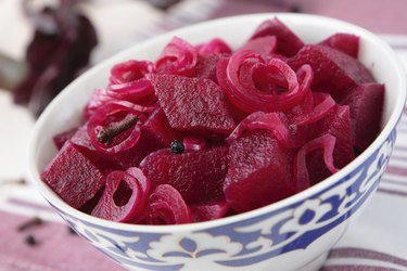 Bowl with slices of pickled beets