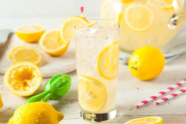Organic Homemade Fresh Squeeze Lemonade