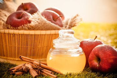 Apple cider vinegar