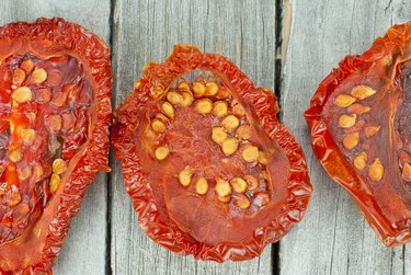 Dried tomatoes