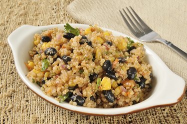 Healthy black bean and quinoa salad
