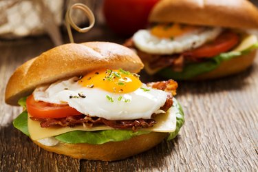 Breakfast sandwich with egg and veggies