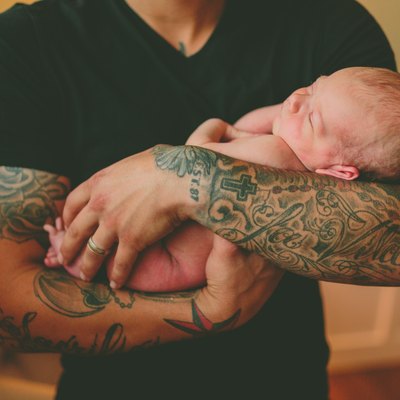 newborn baby exercise