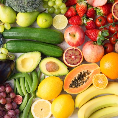 summer vegetables and fruits superfoods