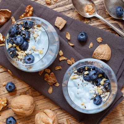 Blueberries and yogurt chia pudding parfait