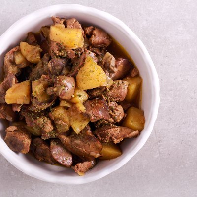 Chicken liver with apple