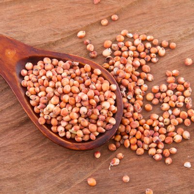 grains of red and white sorghum