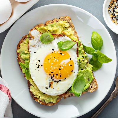 Avocado toast with fried egg
