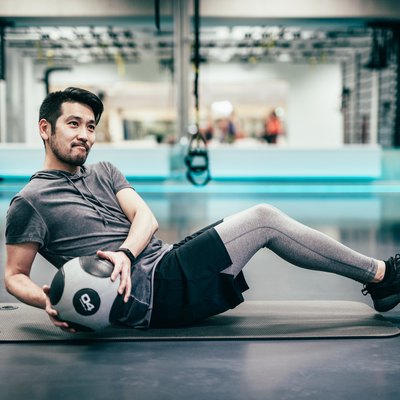 Japanese man trains with medicine ball