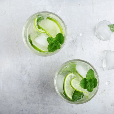 Iced cold lemonade with fresh lime and juice