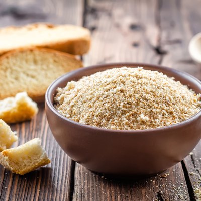 Gluten-free alternatives for popular gluten foods like bread and breadcrumbs