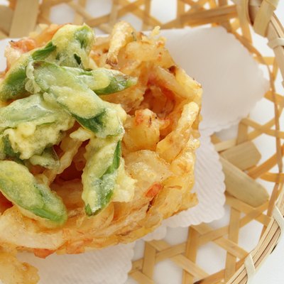 Tempura, green asparagus and vegetable Kaki-age Tempura