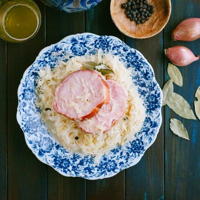 Sauerkraut and spareribs