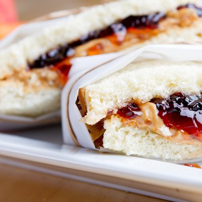 PB&J Sandwich with Healthy Sides