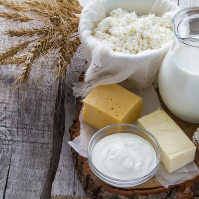 Fresh dairy products (milk, cottage cheese, cheese, butter, sour cream)
