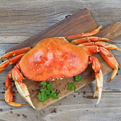 Cooked Crab on Server board