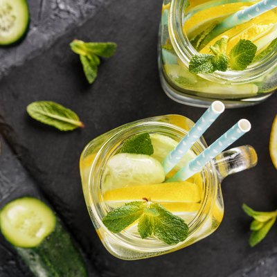 detox water with cucumber, lemon and mint