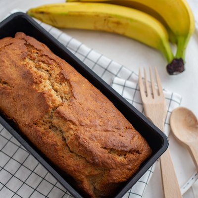 Baking healthy banana bread
