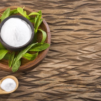 Natural sweetener in powder from stevia plant - Stevia rebaudiana.