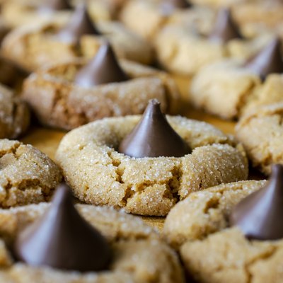 Peanut butter blossom cookies on cutting board