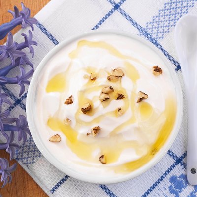 Greek Yogurt with honey and nuts