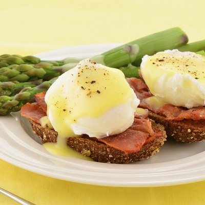 Eggs Benedict