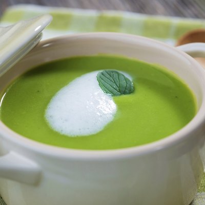 Green pea soup