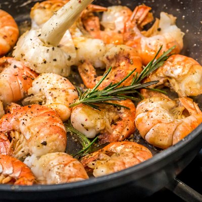 Pan fried shrimp with rosemary