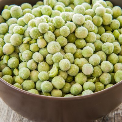fresh frozen peas in bowl
