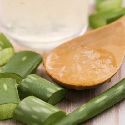 aloe vera juice with fresh leaves