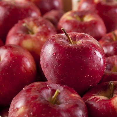 Red apples