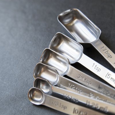 Measuring spoons