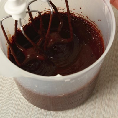 Making Chocolate Hazelnut Meringue Cake